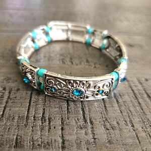 Stunning vintage 90s turquoise and blue rhinestone bracelet